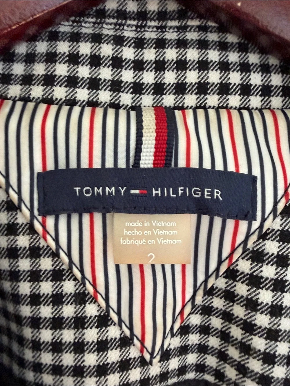 Tommy Hilfiger Black & White Houndstooth Sport Coat with Elbow Patches
